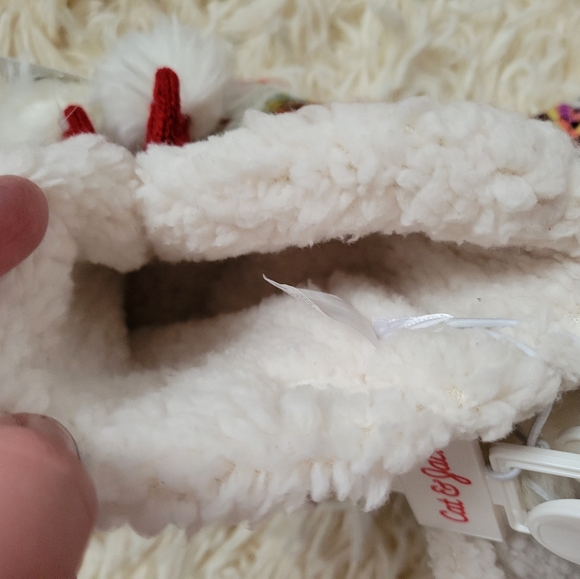 GIRLS BOOTIE SLIPPERS CAT & JACK SIZE L 4/5 - Picture 7 of 7